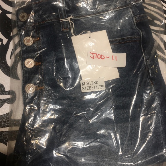 New! Kancans button fly distressed jeans - Picture 3 of 6